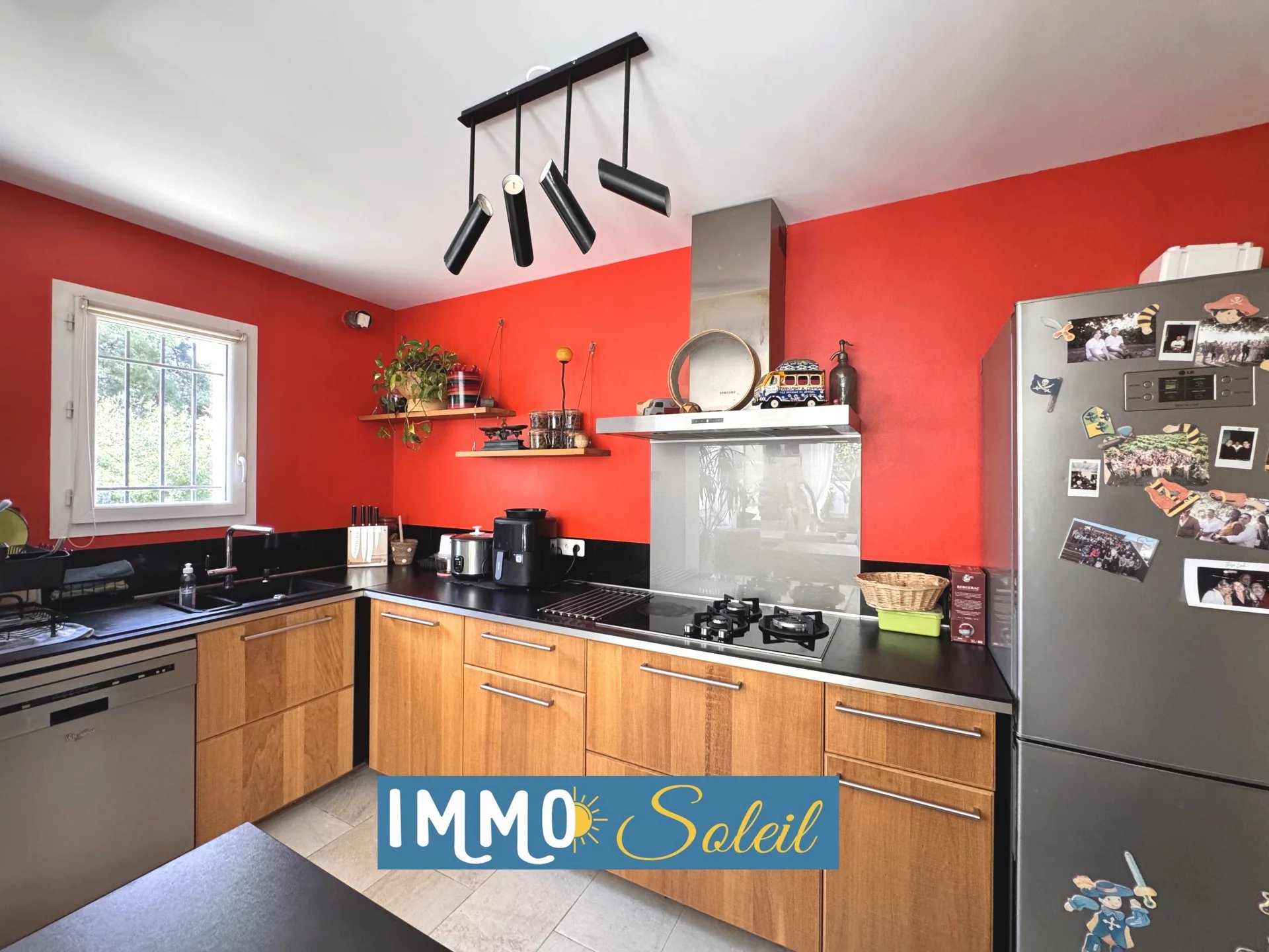 PROPRIÉTÉ DE 2 MAISONS