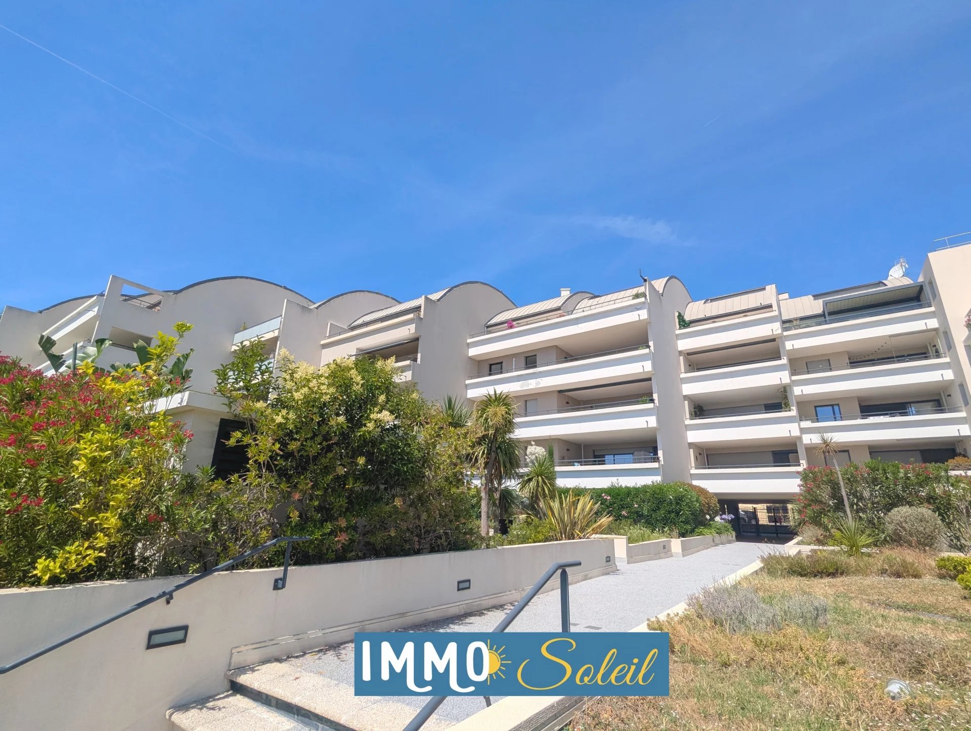 APPARTEMENT LA CIOTAT TRES RARE
