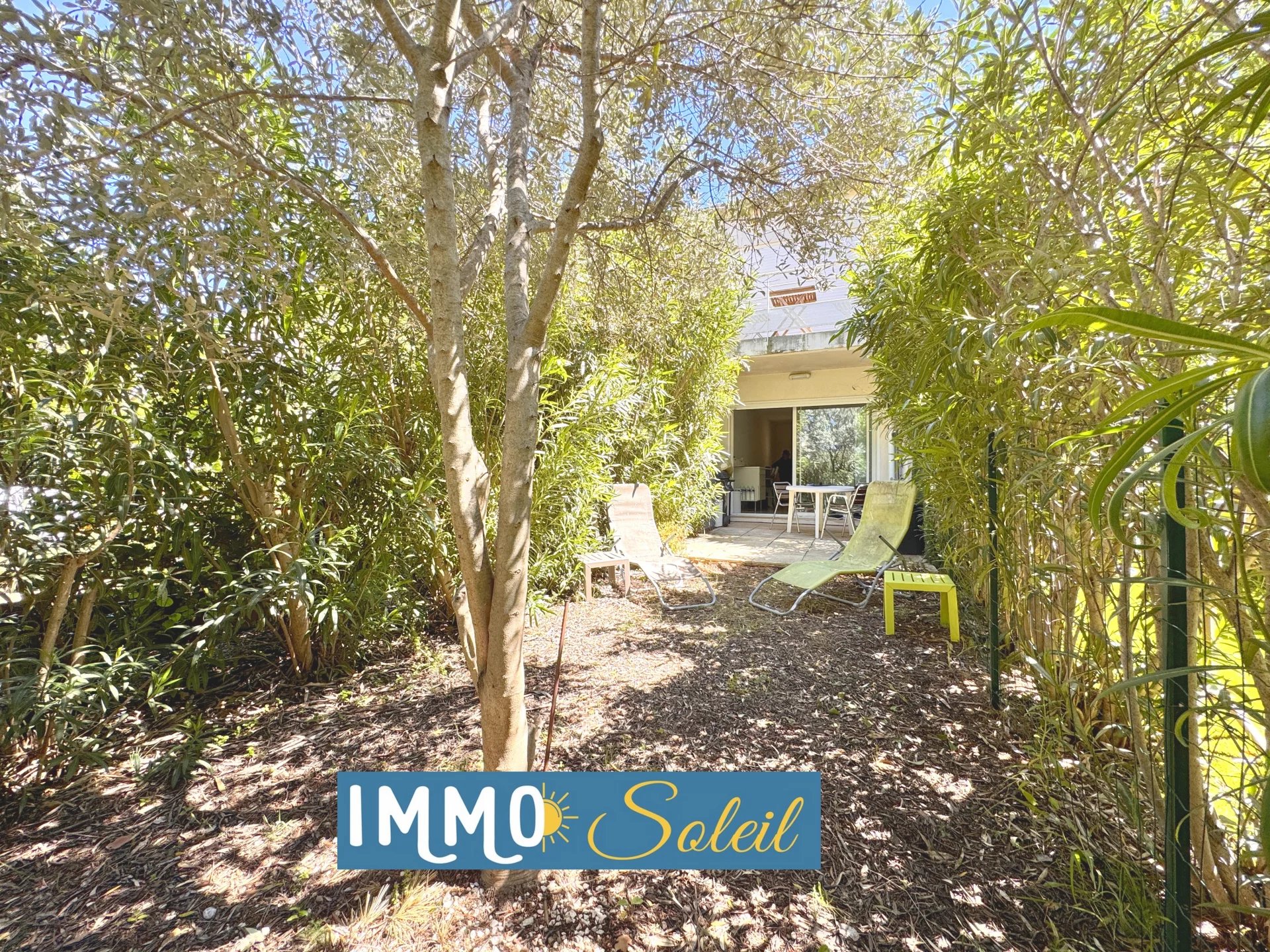  Image 1 - 2542