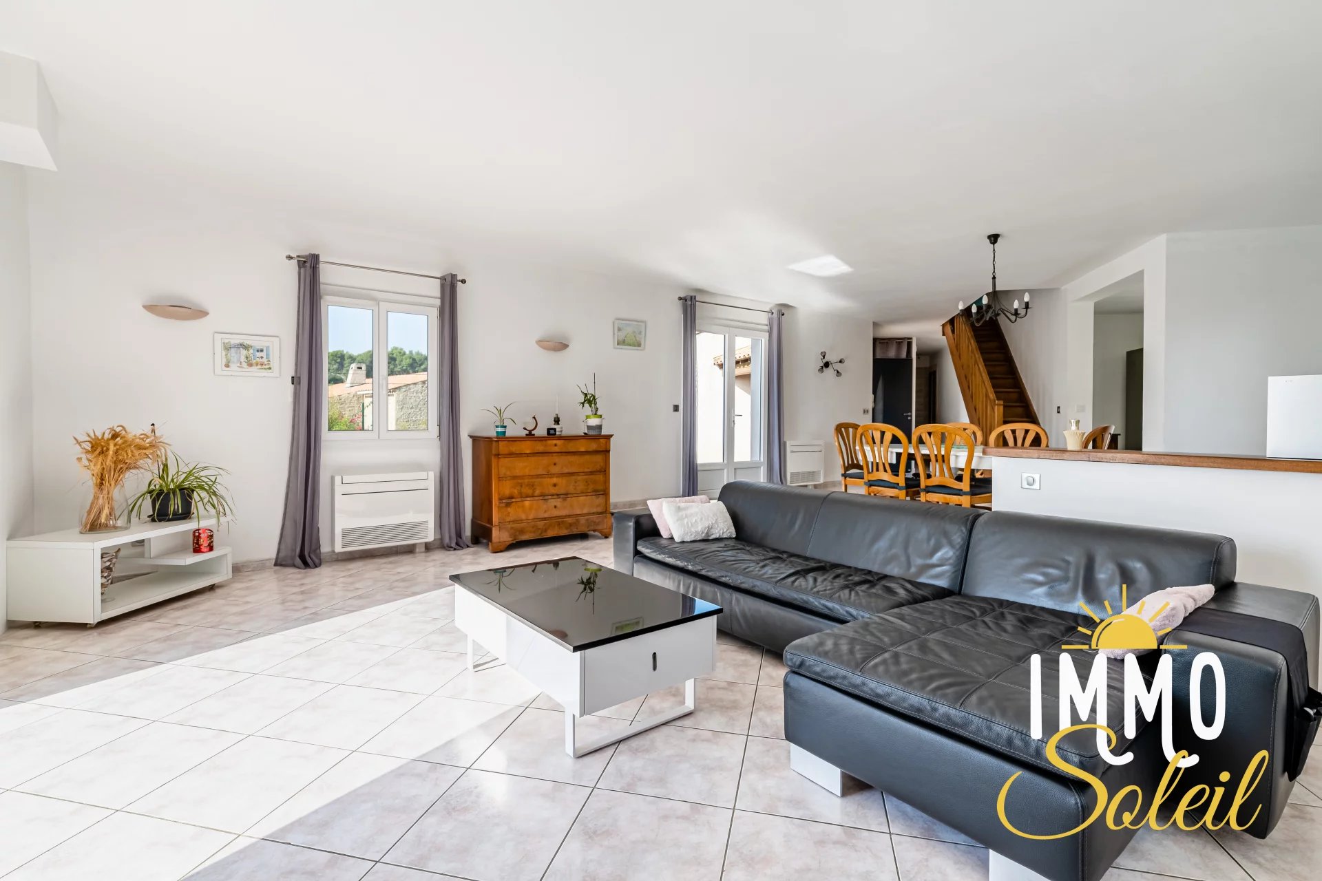 VILLA TYPE 4 + T2 CEYRESTE