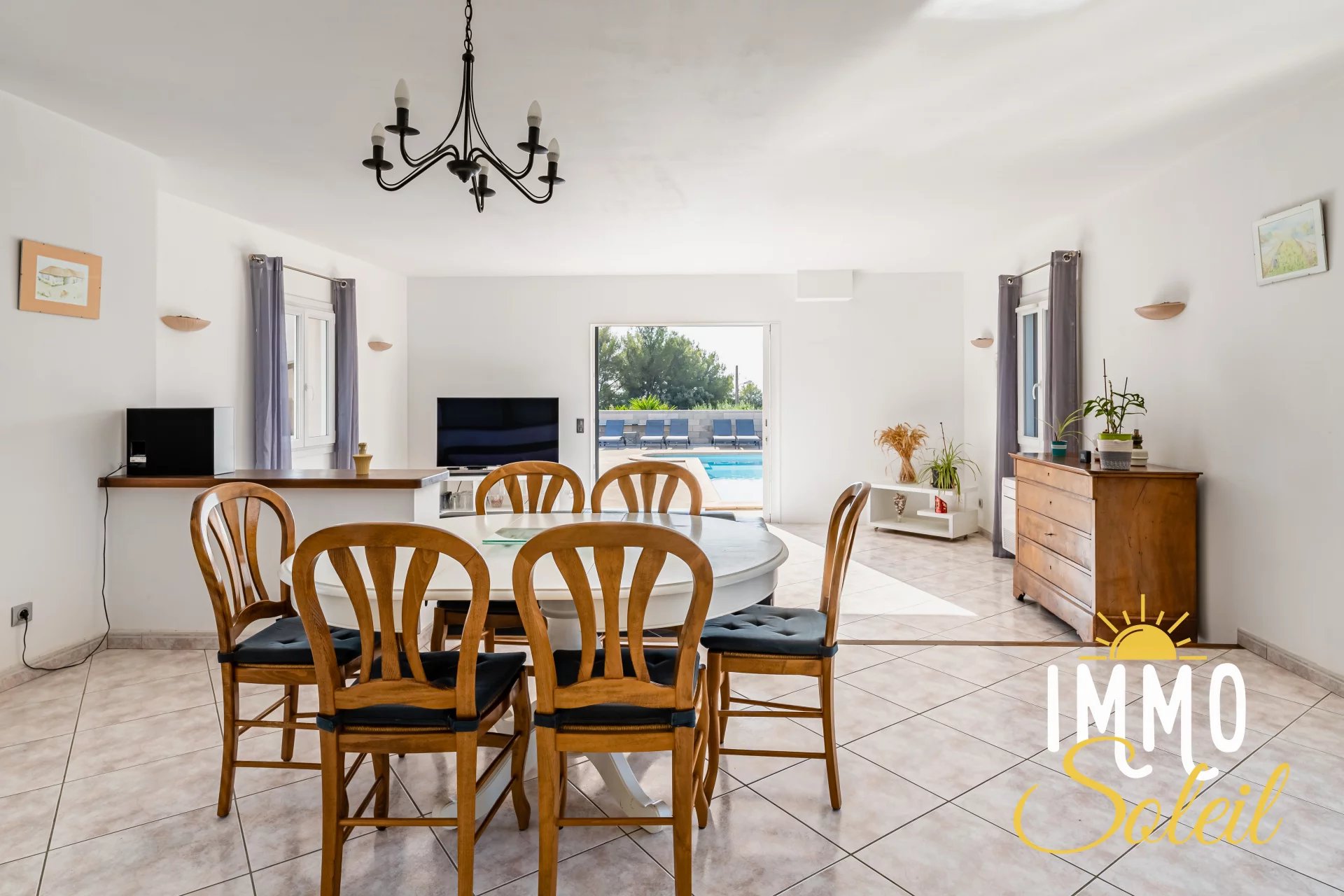 VILLA TYPE 4 + T2 CEYRESTE