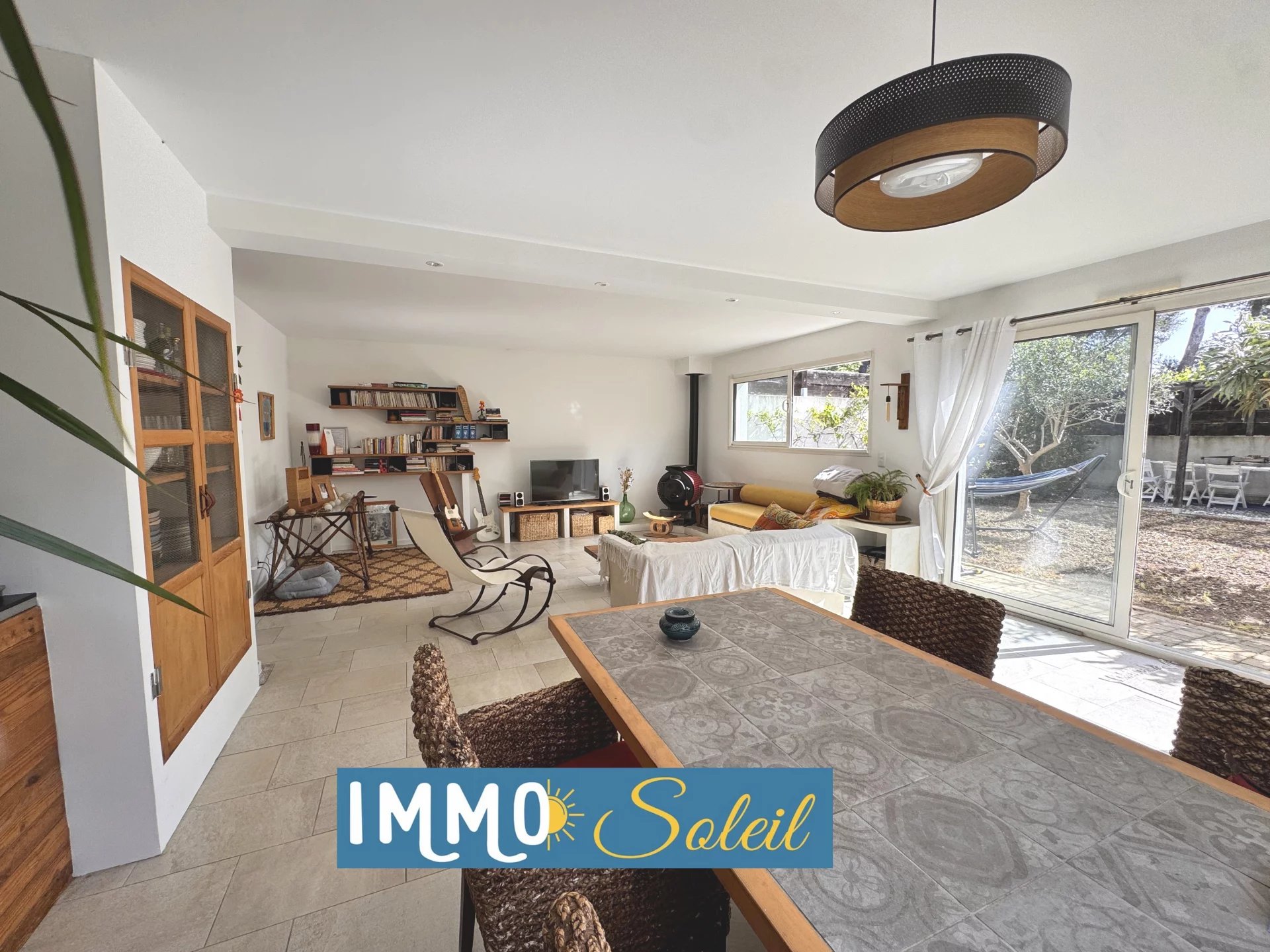 PROPRIÉTÉ DE 2 MAISONS